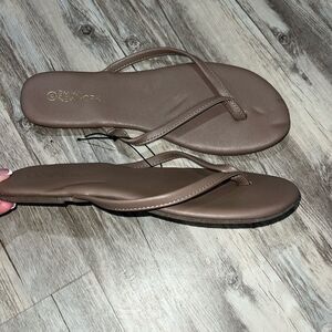 Brown Flip Flop Sandals - New York & Company